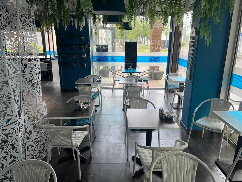 Local commercial - 90 m² - 2 pièces