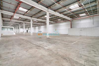 Local d'activités - 5 391 m²