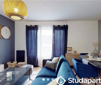 Chambre - 11 m² - 1 pièce