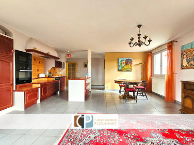 Appartement - 107 m² - 4 pièces