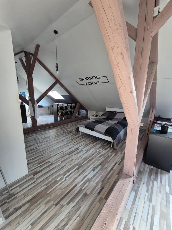 Maison - 400 m² - 5 pièces