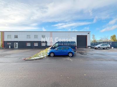 Entrepôt - 1 258 m²