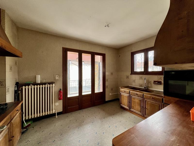 Maison - 96 m² - 5 pièces