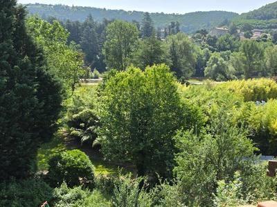 Maison - 158 m² - 5 pièces