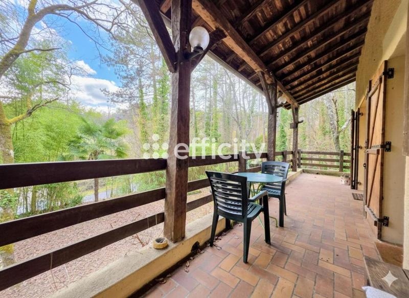 Maison - 131 m² - 6 pièces