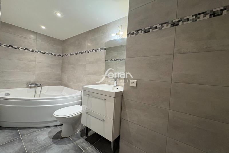 Maison de village - 104 m² - 4 pièces