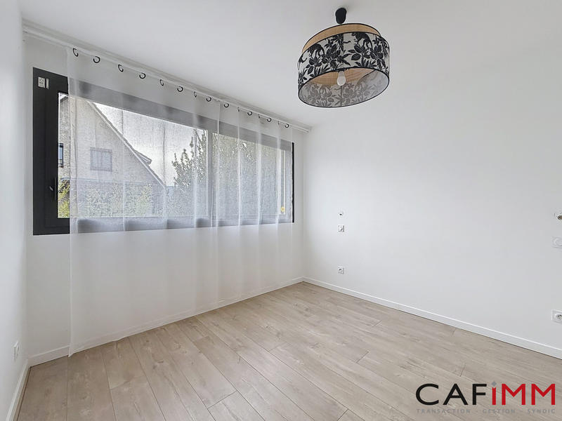 Maison contemporaine - 114 m² - 4 pièces