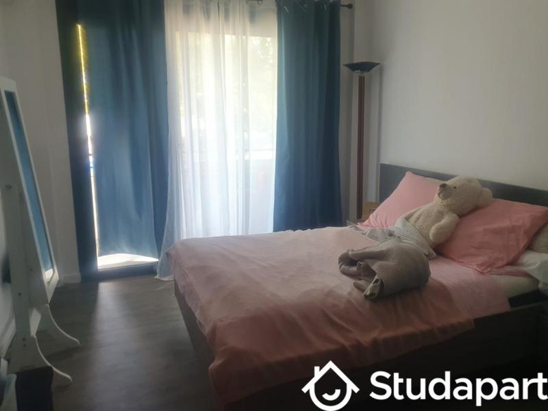 Chambre - 28 m² - 1 pièce