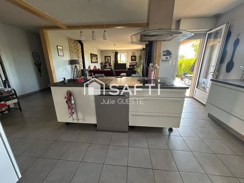 Maison - 98 m² - 4 pièces