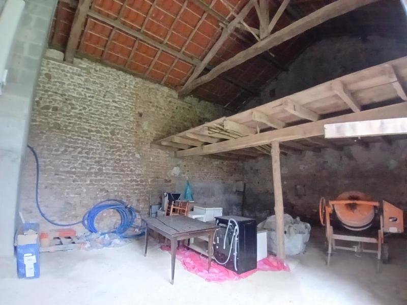 Maison en pierre - 69 m² - 3 pièces