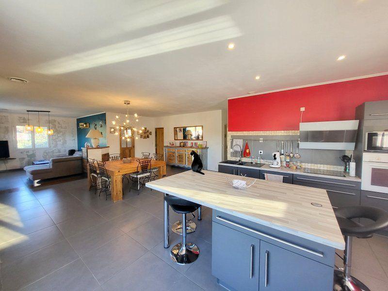 Maison - 115 m² - 6 pièces