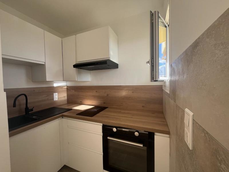 Studio - 26 m² - 1 pièce