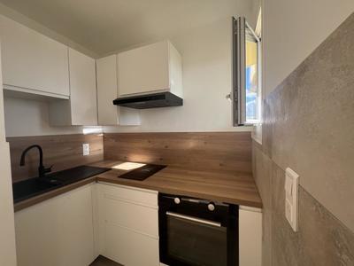 Studio - 26 m² - 1 pièce