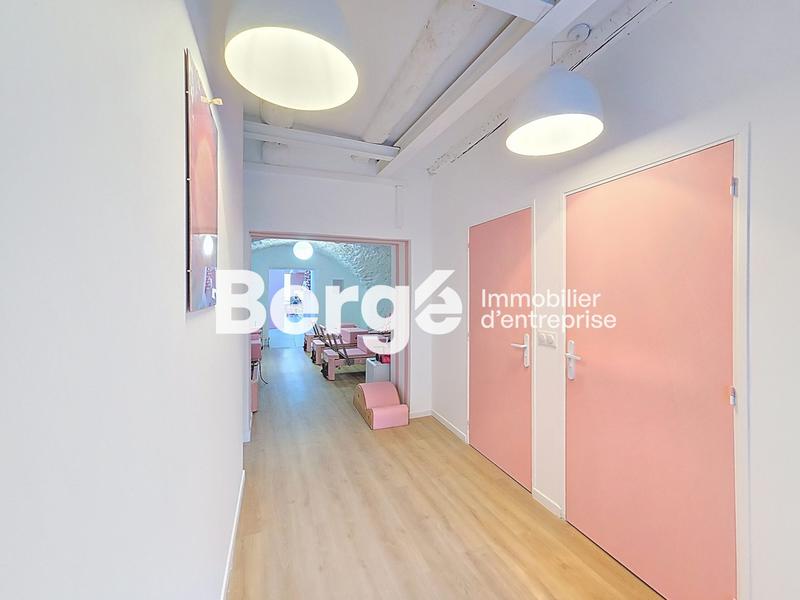 Local commercial - 135 m²