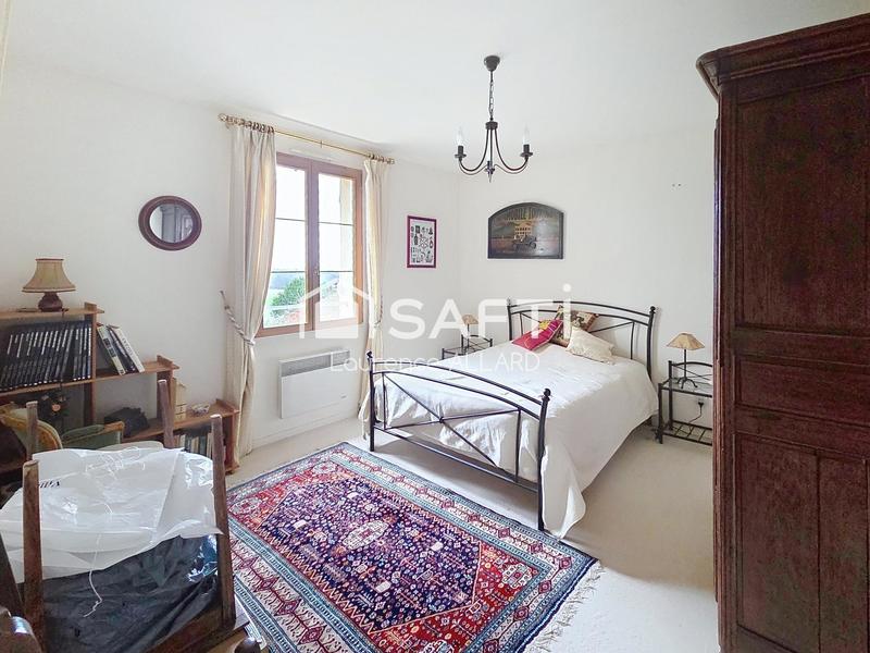 Maison - 184 m² - 7 pièces