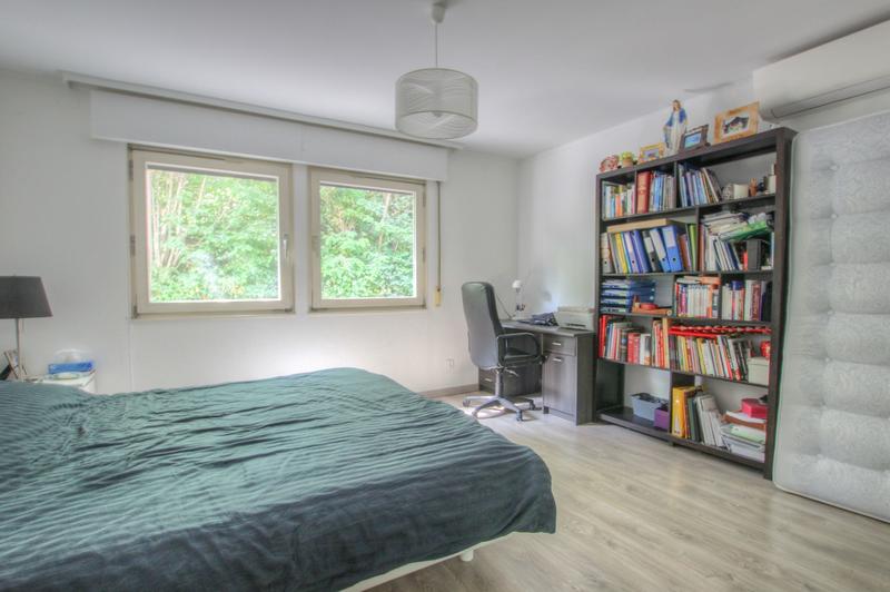 Villa - 180 m² - 5 pièces