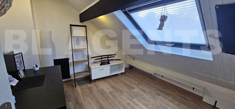 Pavillon - 108 m² - 6 pièces