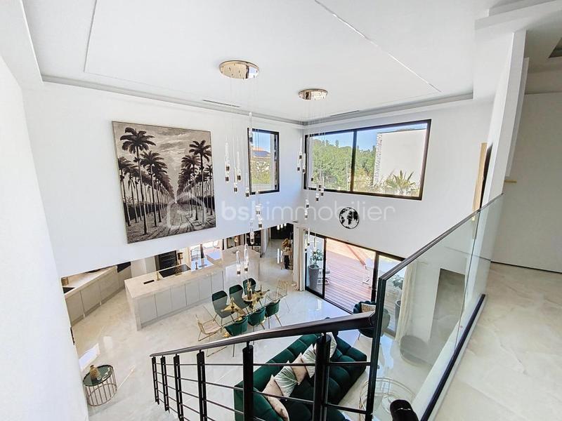 Maison d'architecte - 154 m² - 5 pièces