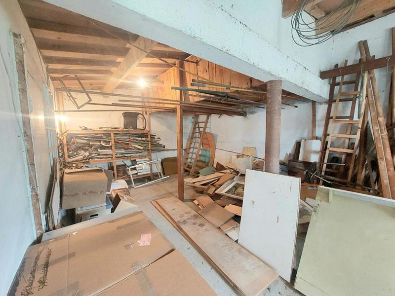 Immeuble - 135 m² - 6 pièces