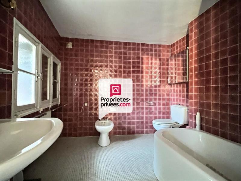 Maison - 163 m² - 6 pièces