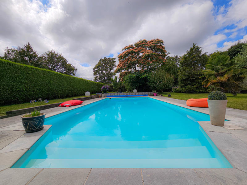 Maison - 150 m² - 6 pièces