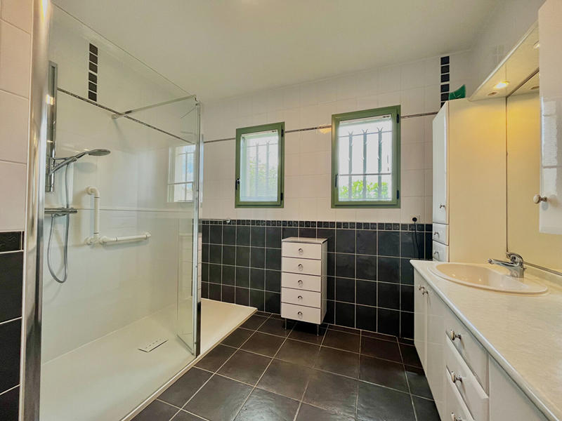 Maison - 160 m² - 4 pièces