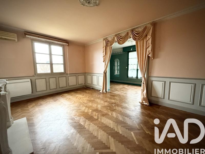 Maison - 190 m² - 8 pièces