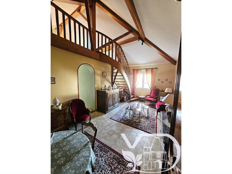 Maison - 99 m² - 4 pièces