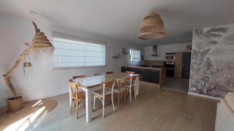 Maison - 141 m² - 4 pièces