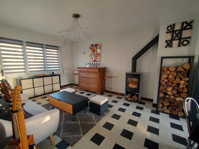 Maison - 91 m² - 6 pièces