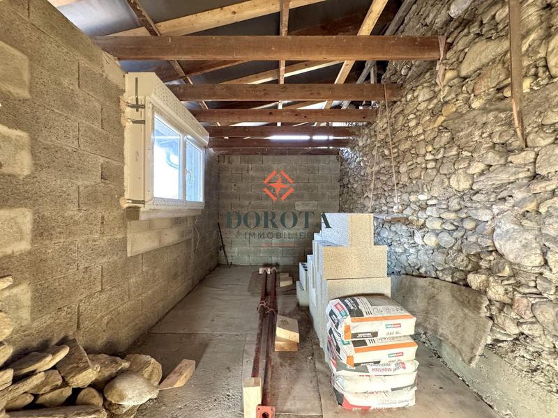 Maison ancienne - 182 m² - 4 pièces