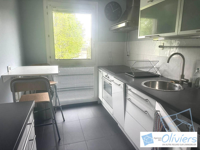 Appartement - 60 m² - 3 pièces