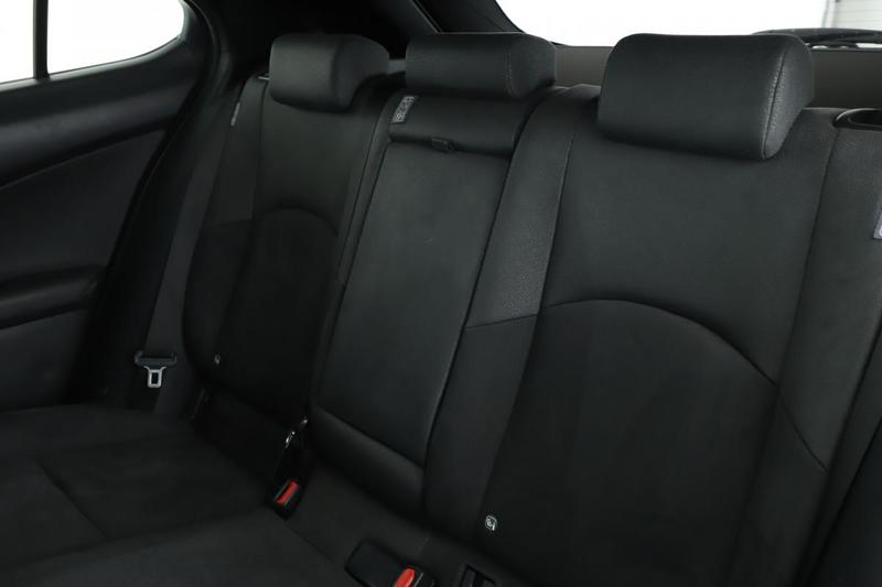 Lexus Ux 250h Premium Edition 2wd 184 ch