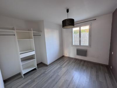 Villa - 80 m² - 5 pièces