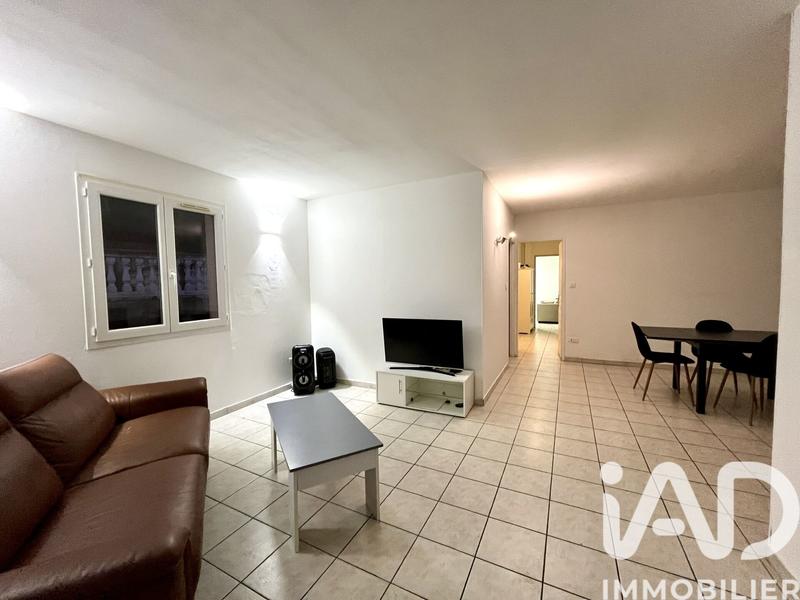 Appartement - 77 m² - 4 pièces