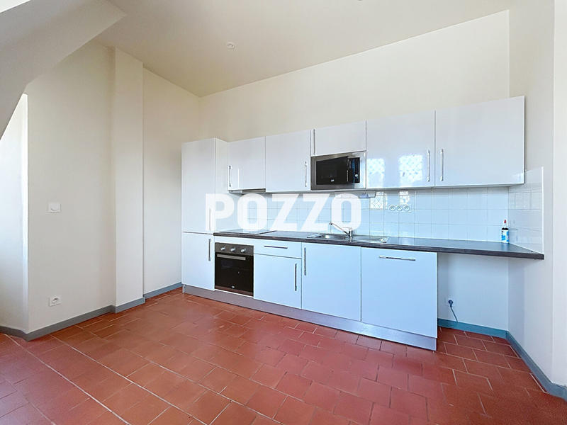 Appartement - 79 m² - 3 pièces