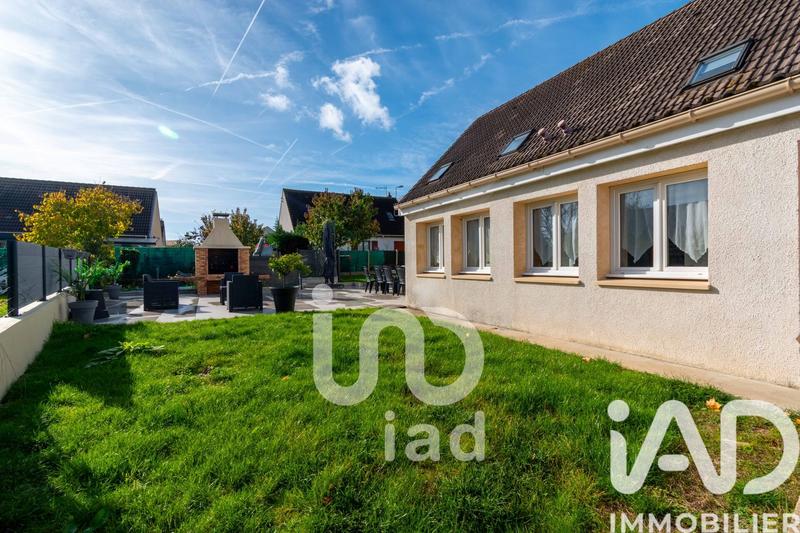 Maison - 200 m² - 10 pièces