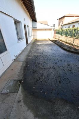 Maison - 236 m² - 23 pièces