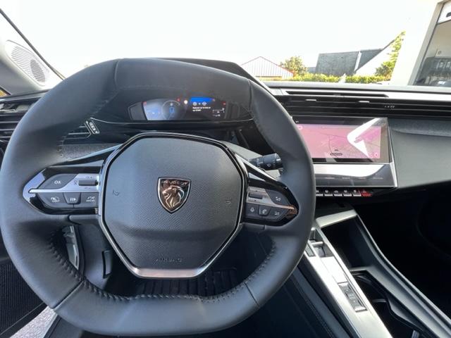 Peugeot 308 III 1.6 Phev 180 Allure Pack E-Eat8