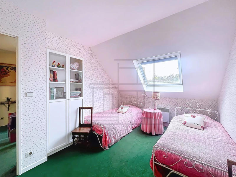 Appartement - 103 m² - 6 pièces