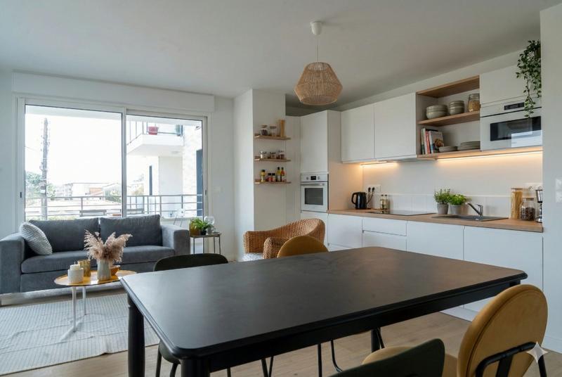 Appartement - 100 m² - 4 pièces