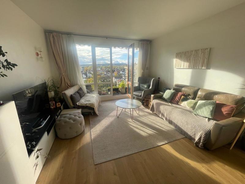 Appartement - 75 m² - 3 pièces