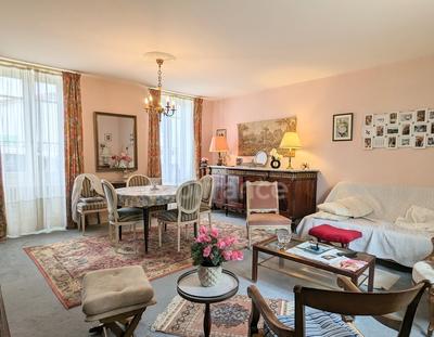 Maison de village - 158 m² - 10 pièces