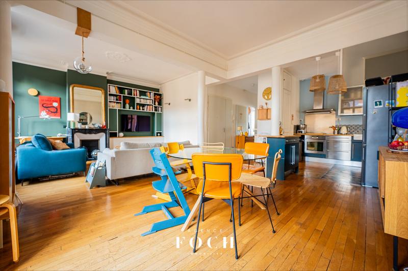 Appartement - 85 m² - 4 pièces