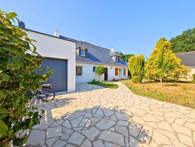 Maison - 145 m² - 7 pièces