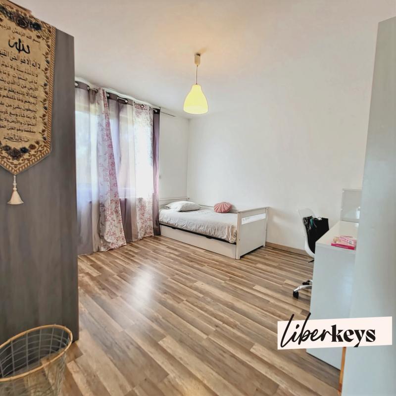 Maison de ville - 93 m² - 5 pièces