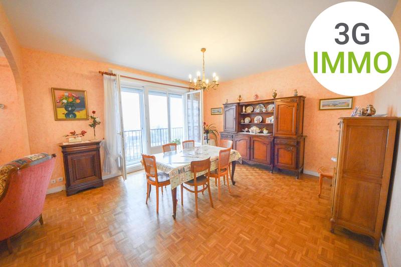 Appartement - 90 m² - 4 pièces
