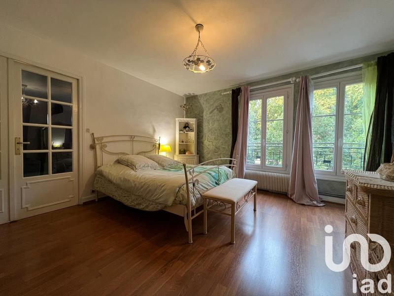 Appartement - 150 m² - 5 pièces