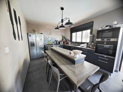 Villa - 130 m² - 5 pièces
