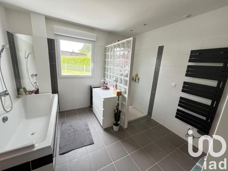 Maison - 148 m² - 6 pièces